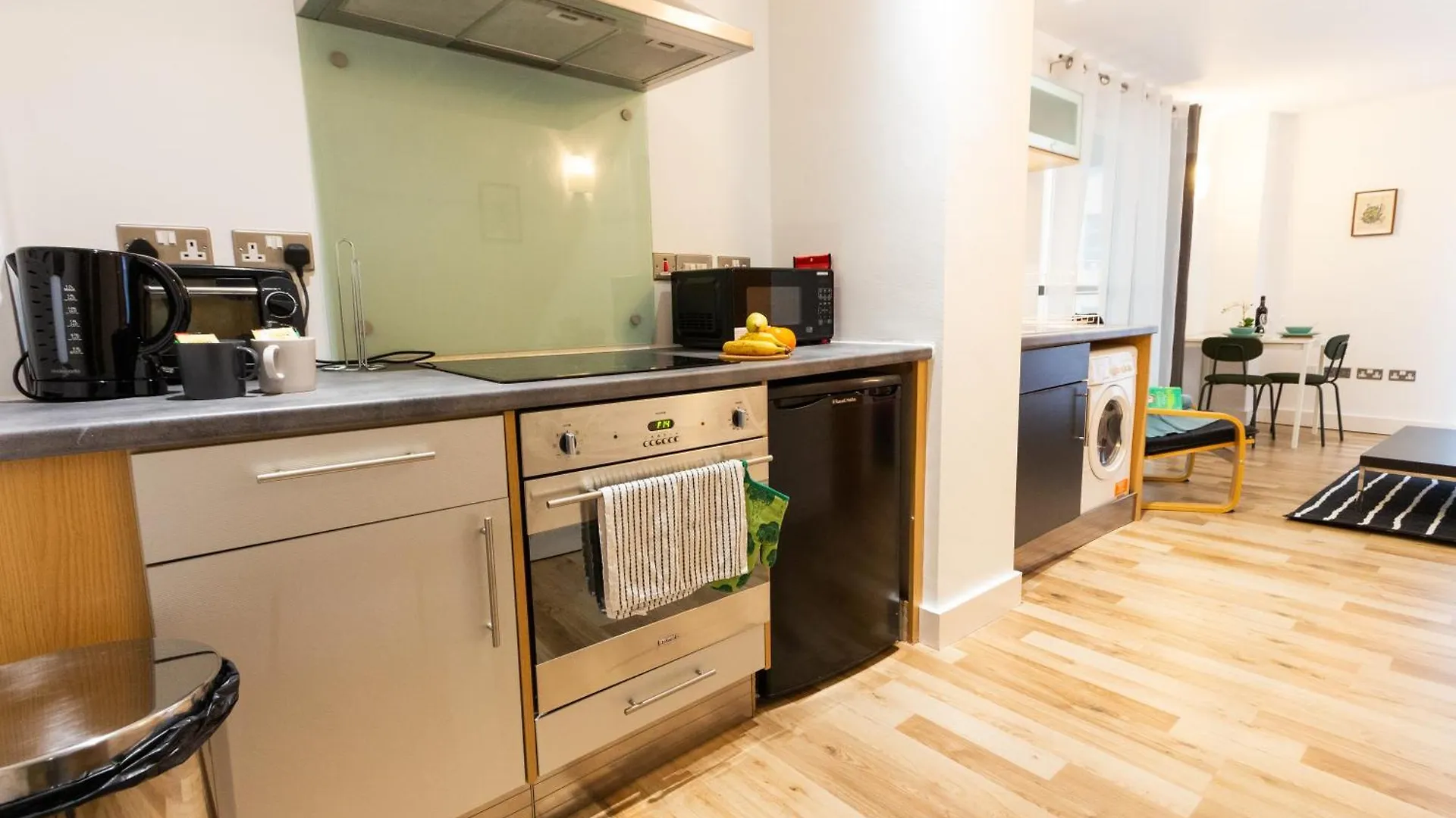 Cosy City Escape - 1Bed Apt With Balcony Sheffield Apartamento